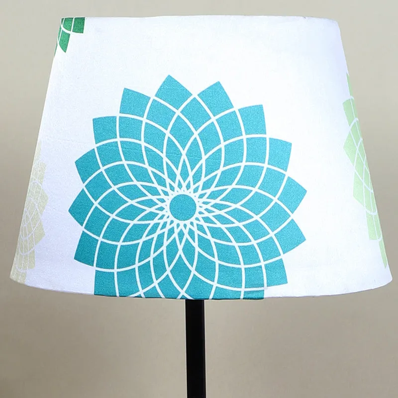 Akari Griff Printed Metal Table Lamp - Green,Black,White media 4