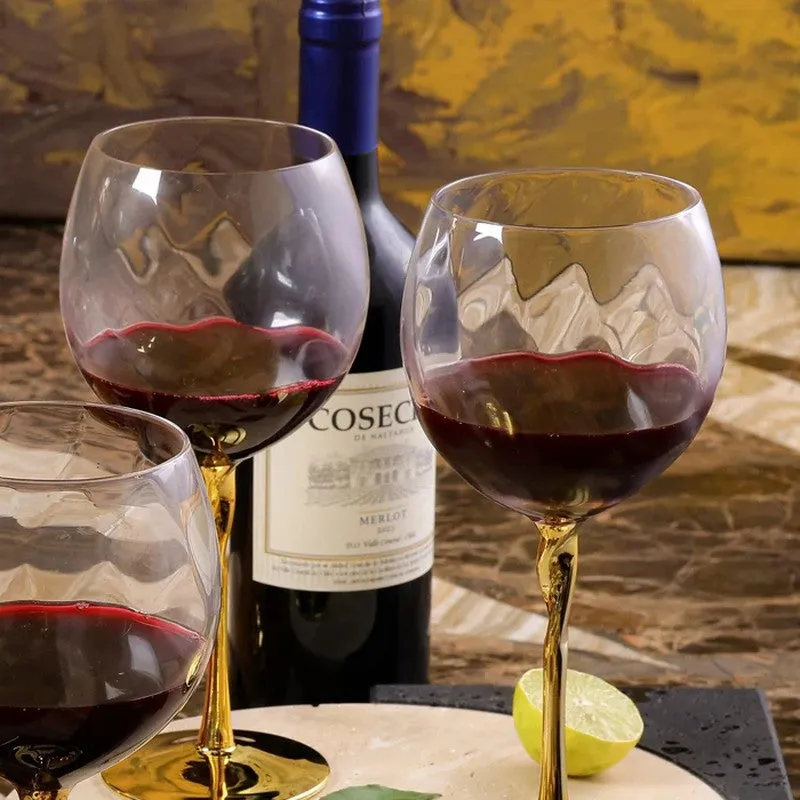 Crystal Toast Wine Glasses (650 mL Each) - Set of Four media 3