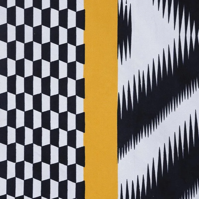 Shrevo Geometric Bedsheet - 150 GSM media 5