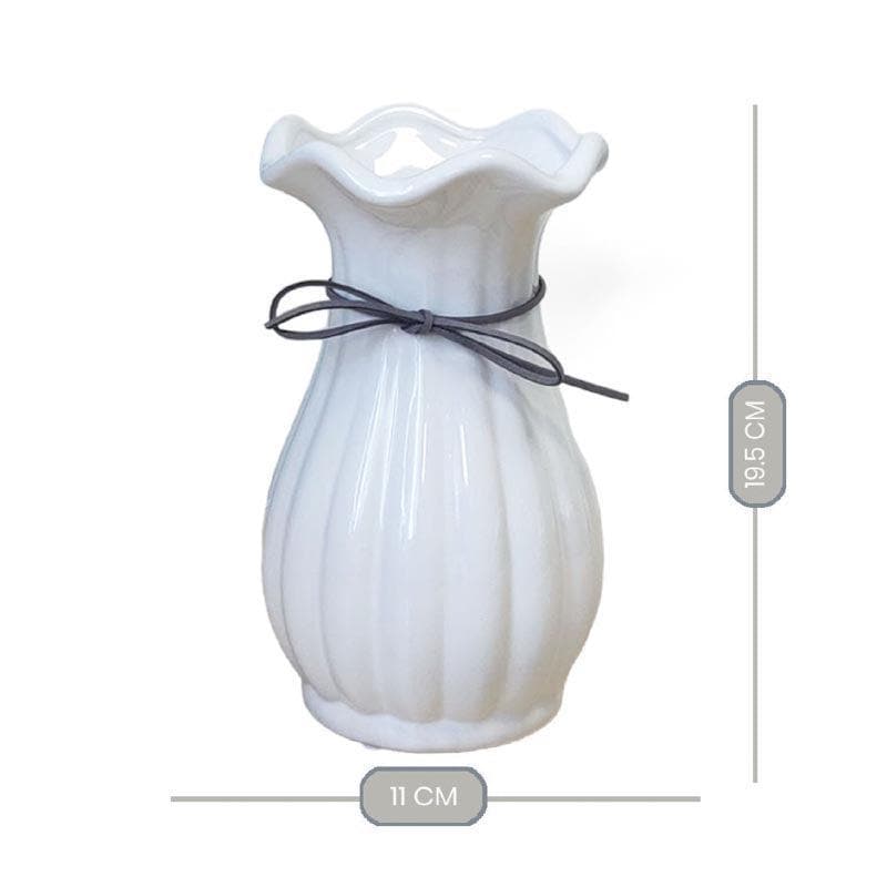 Eclectic Elegance Vase - White media 5