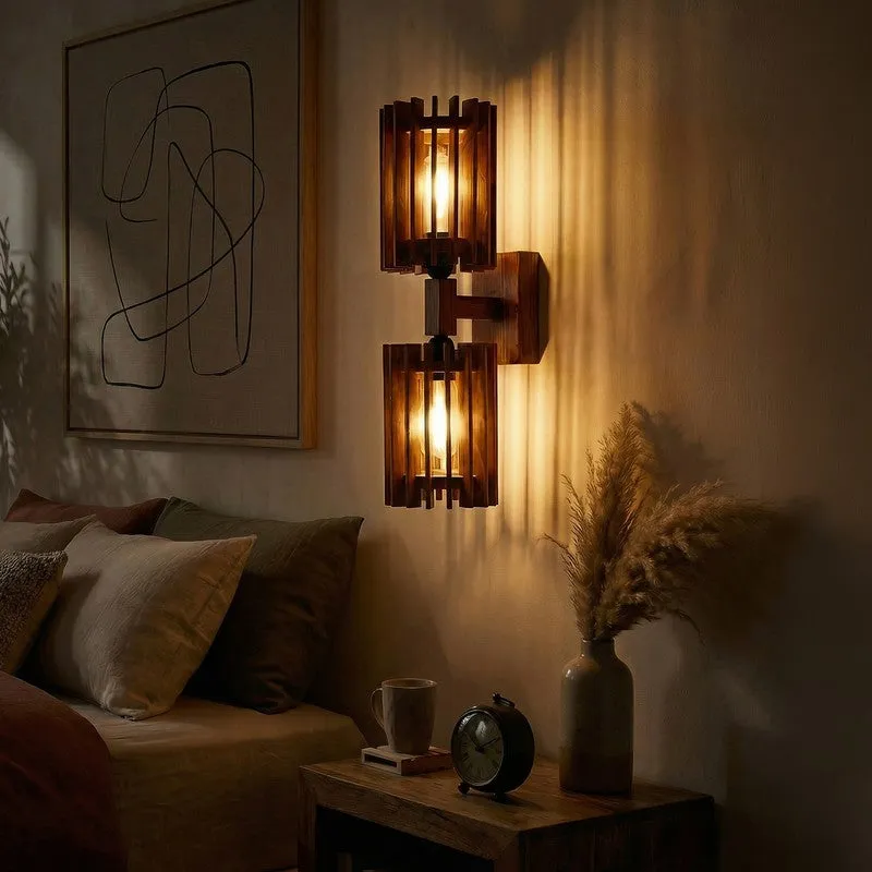 Twin LineGrid Wooden Wall Lamp - Brown media 3