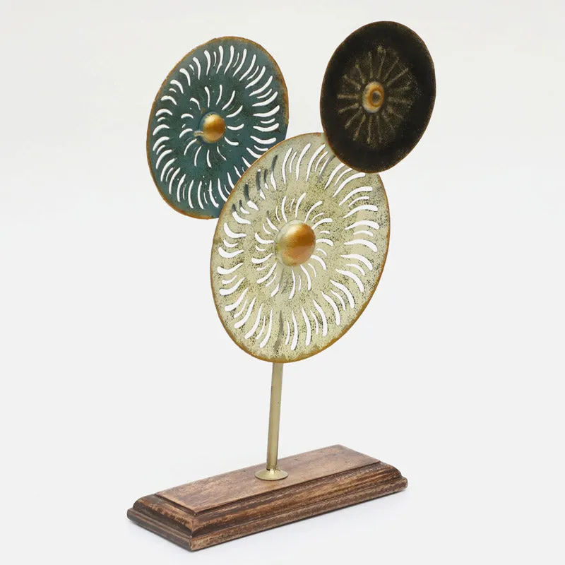 Daniyar Flora Showpiece media 4