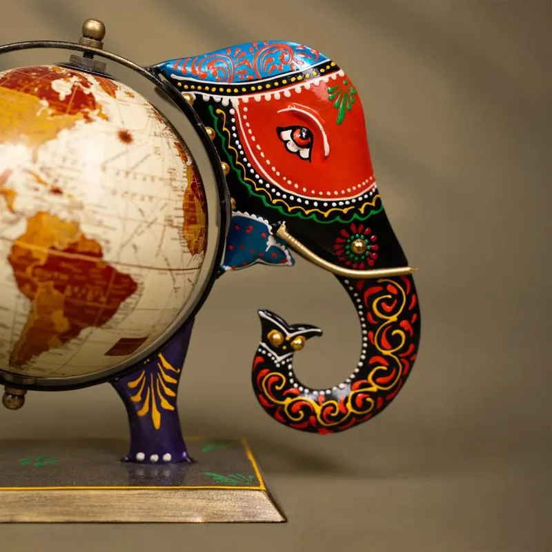 Elephanto Globe Iron Showpiece media 5