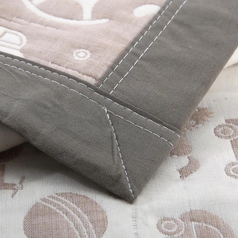 Snuggle Safari Bedcover media 4
