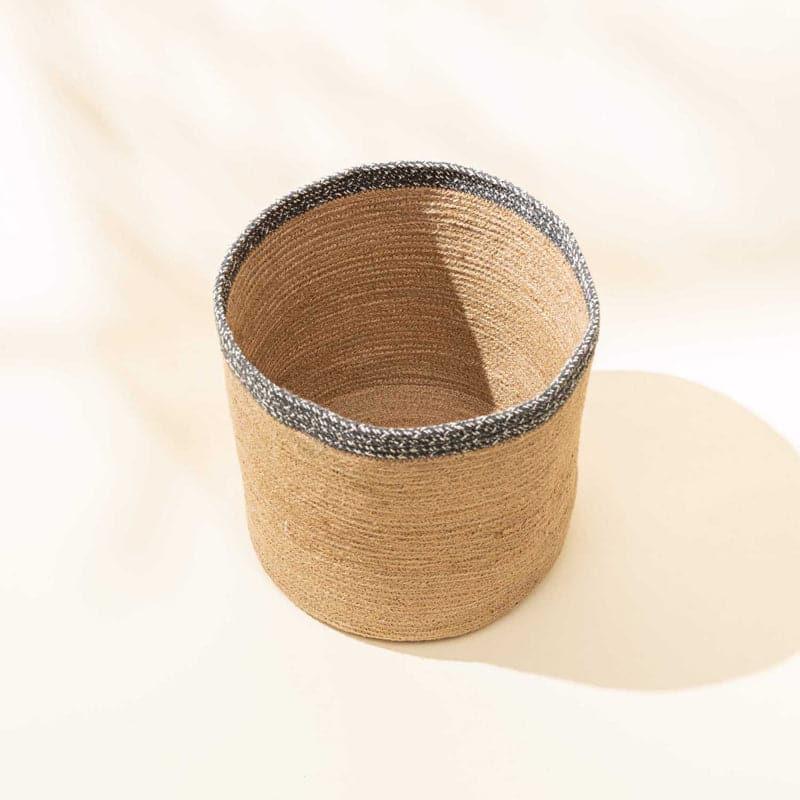 Ryna Natural Fiber Laundry Basket media 3