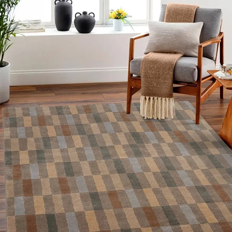 Istari Hand Tufted Geometric Wool & Nylon Carpet - Grey media 3