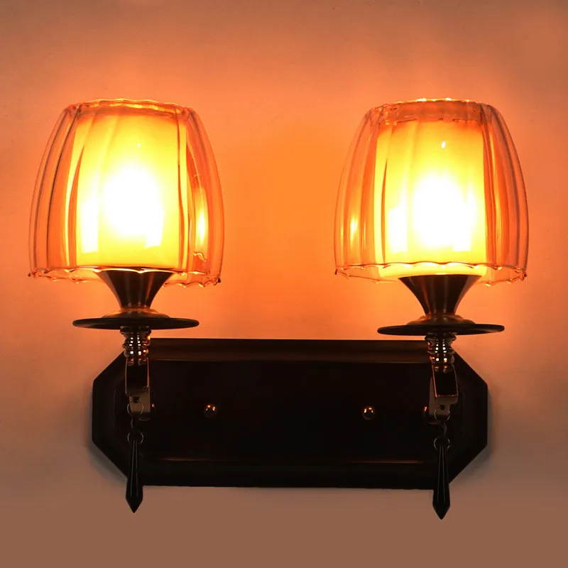 Onyxa II Iron Wall Lamp - Beige media 7
