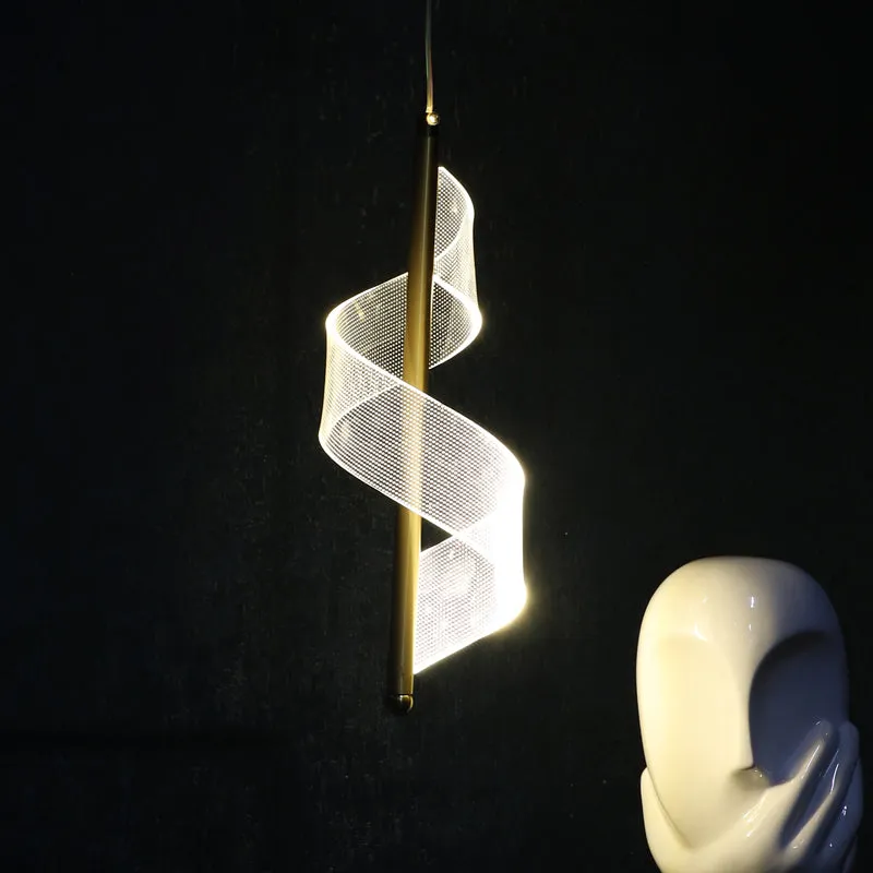 Twista Ceiling Lamp media 1