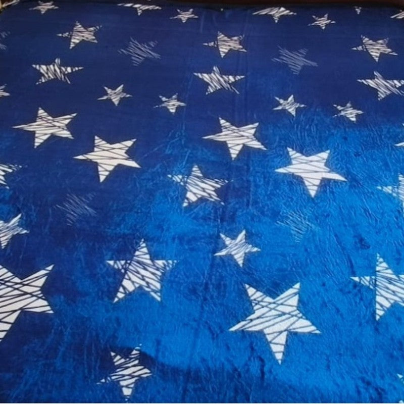 Stellara Abstract Woolen Blanket (Blue) - 350 GSM media 3
