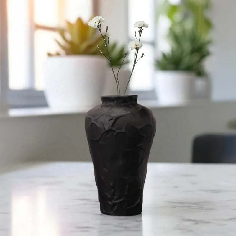 Subtlea Ceramic Vase media 4