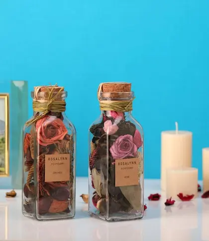Dried Flowers & Leaves · Glass