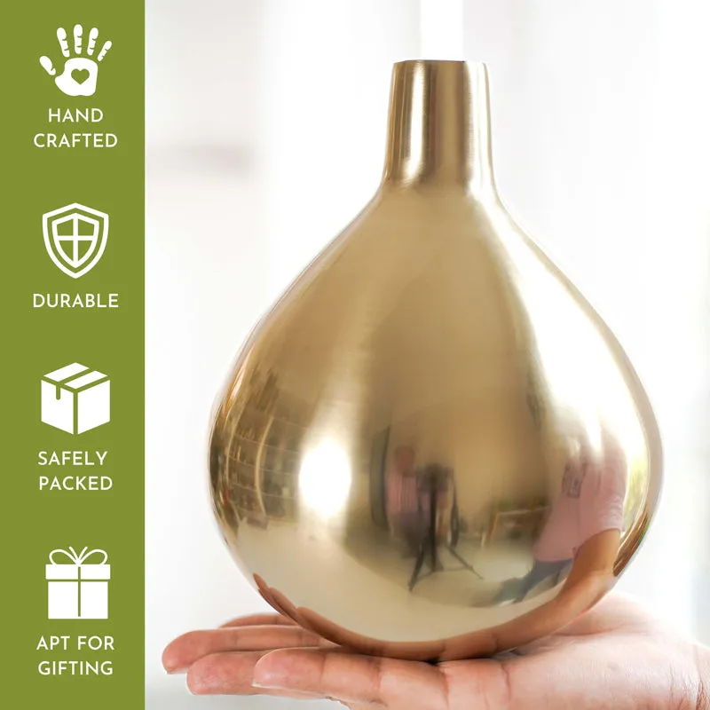 Elory Metal Vase media 3