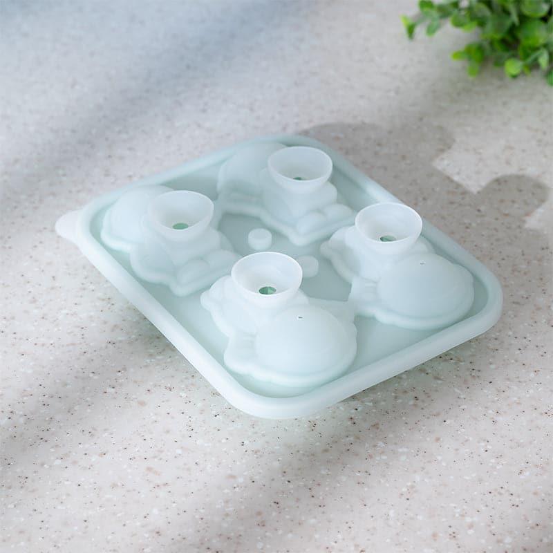Astronaut Silicone Ice Cube Mould media 4