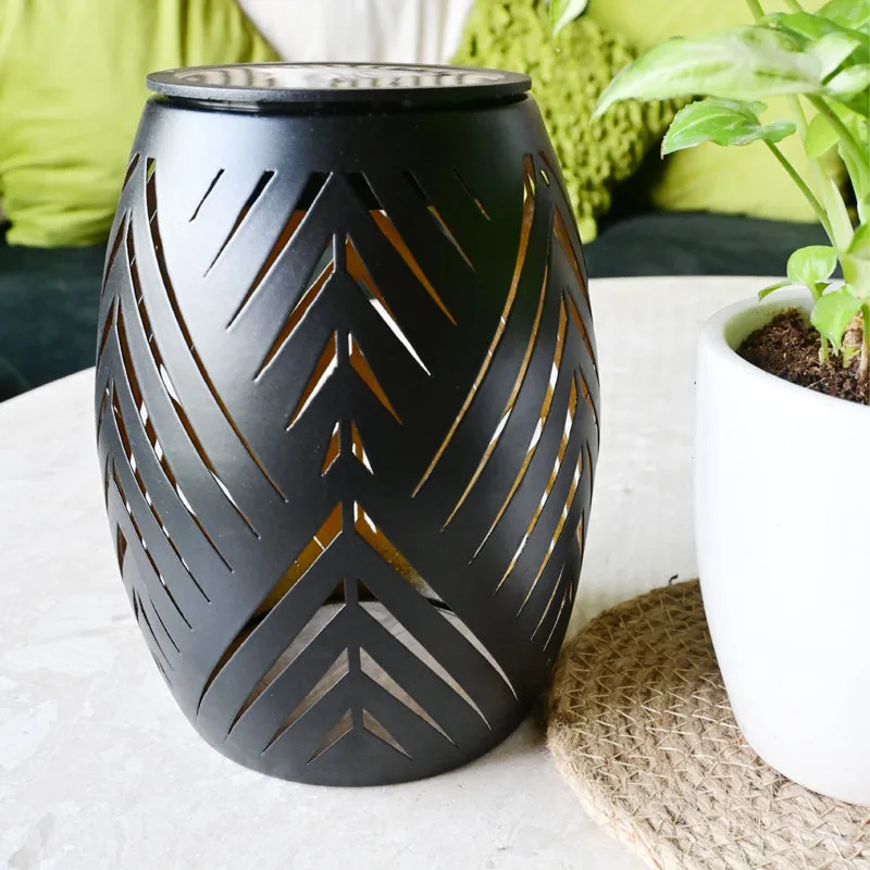 Lustria Solar Metal Table Lamp - Black media 3