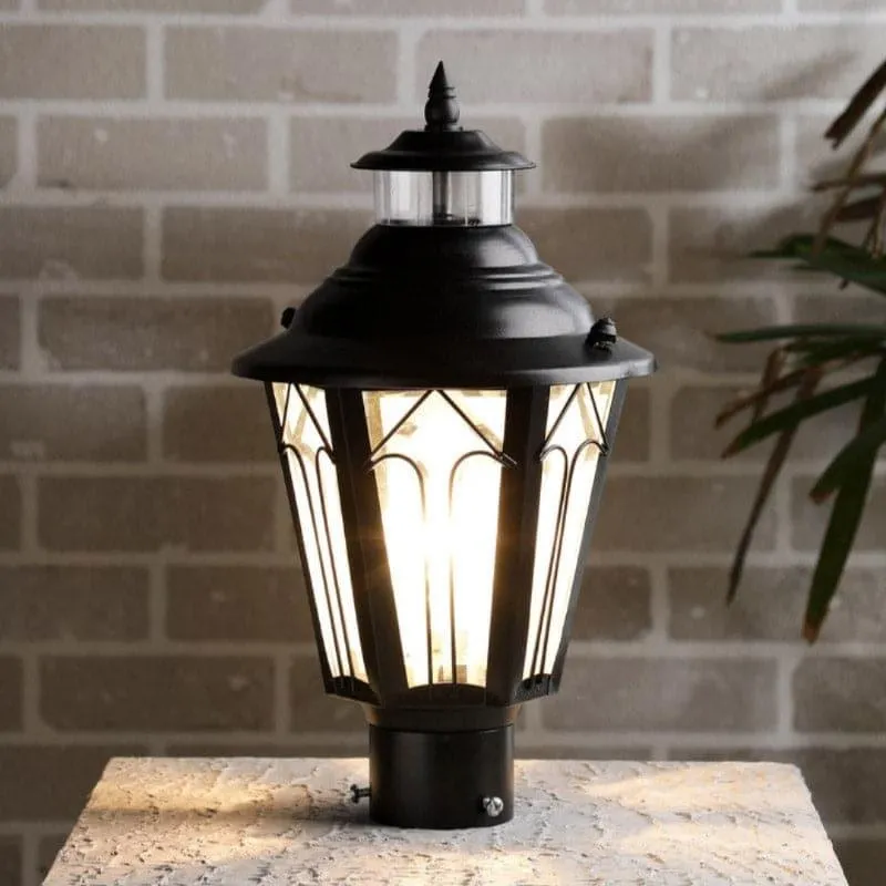 Dawsey Gate Lamp media 1