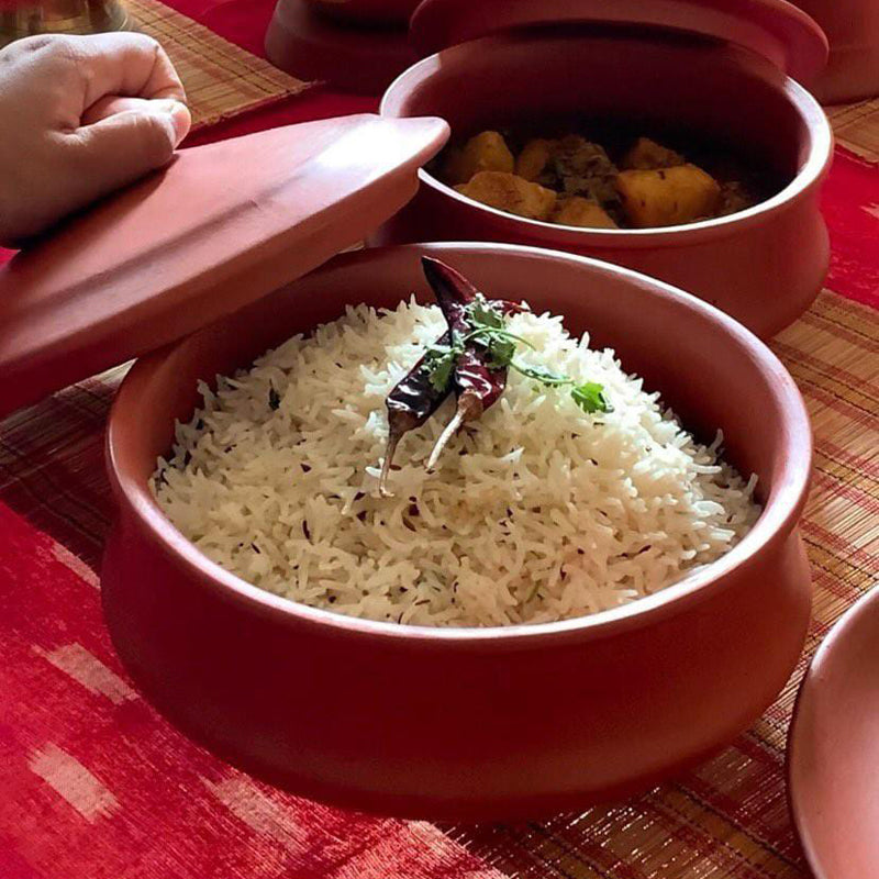 Mitti Terracotta Serving Handi With Lid - 900 mL media 7