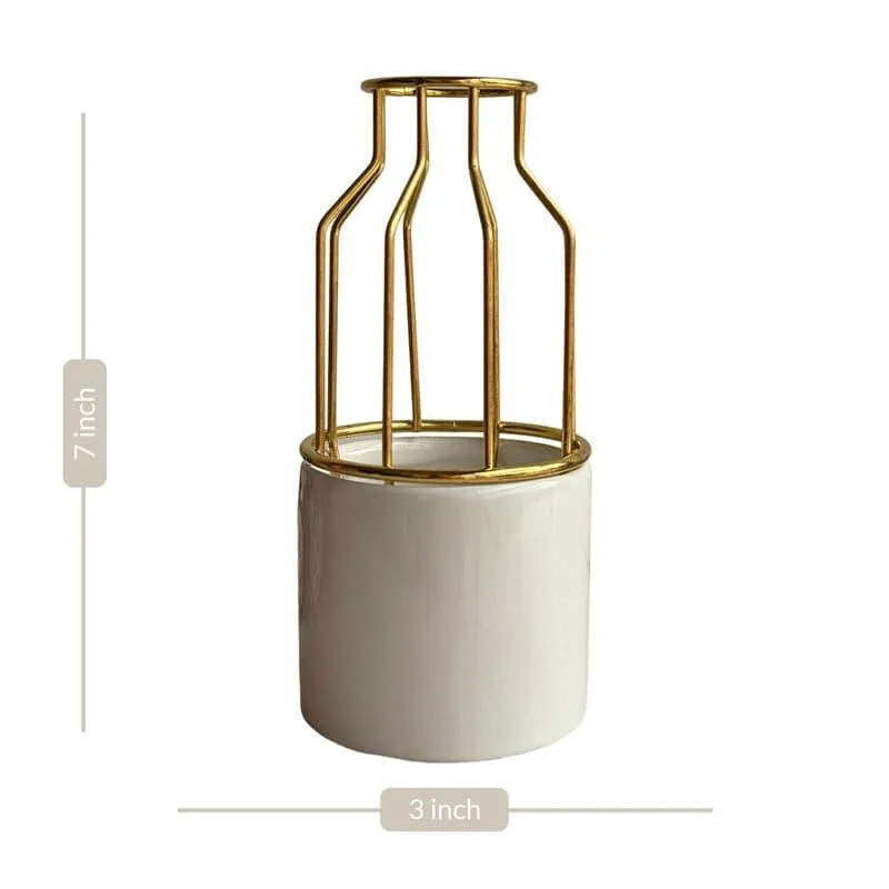 Ishora Ceramic Vase media 4