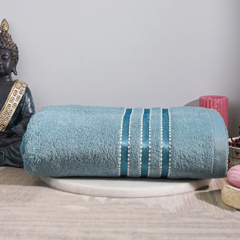 Micro Cotton LuxeDry Comfort Solid Bath Towel - Blue media 3