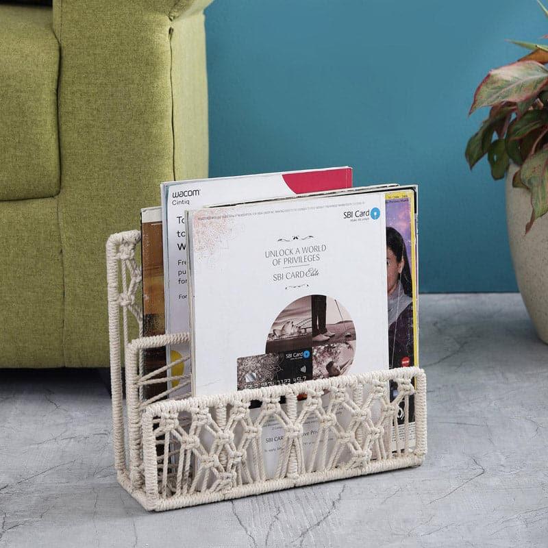 Agela Macrame Magazine Holder media 3