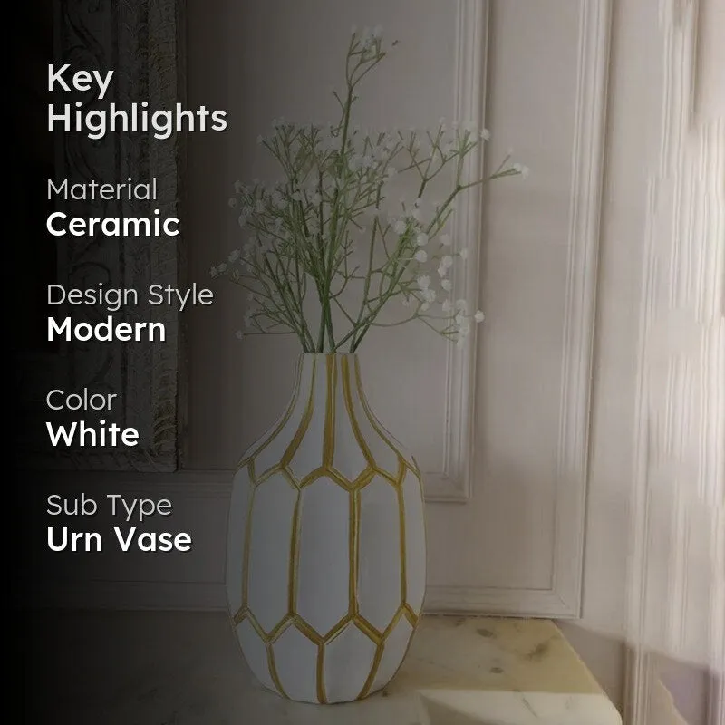 Sarah Etch Vase media 2