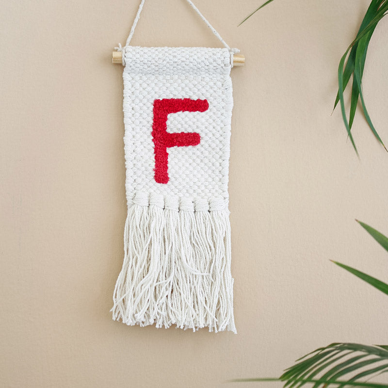 Alphabet F