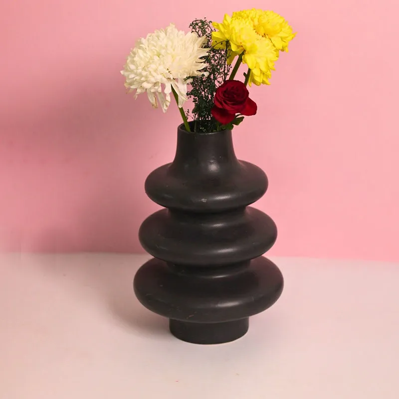 Ulisse Ceramic Vase - Black media 1