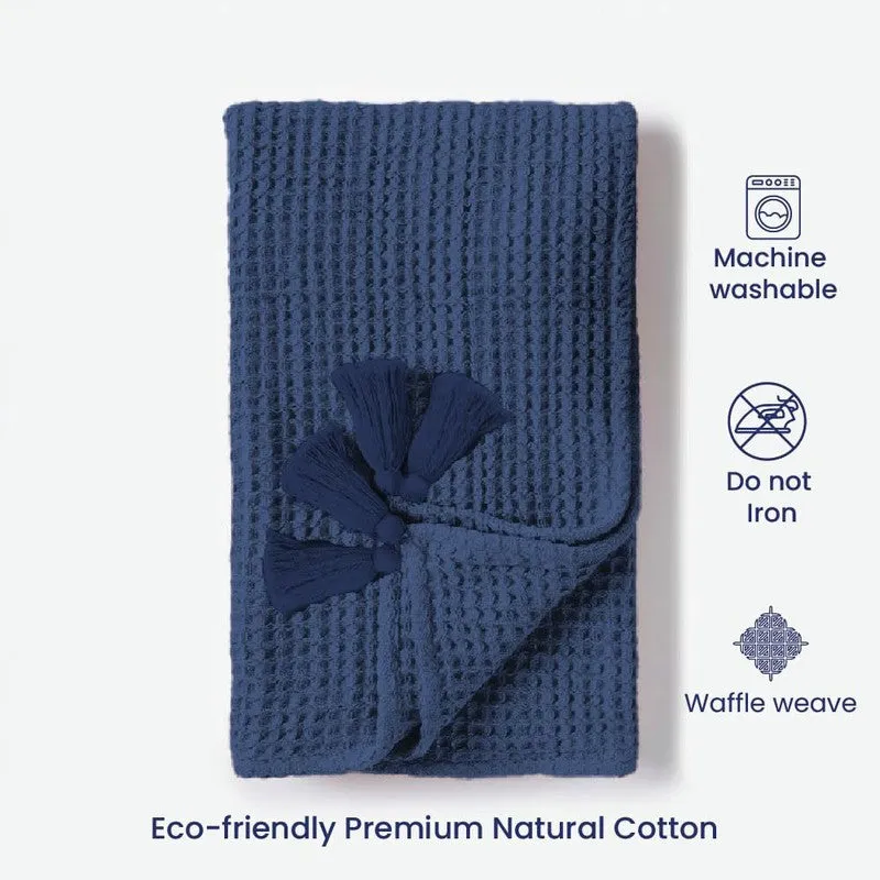 Urban Space Solid Textured Cotton Throw - Blue media 4
