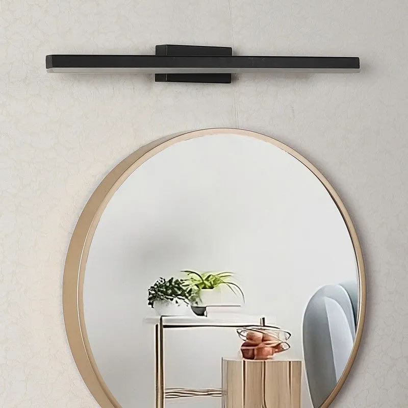 Isolde Iron Wall Lamp media 3
