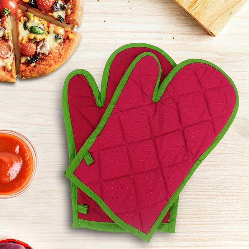 Swayam Teplo Kitchen Gloves (Red & Green) - Set Of Two media 1