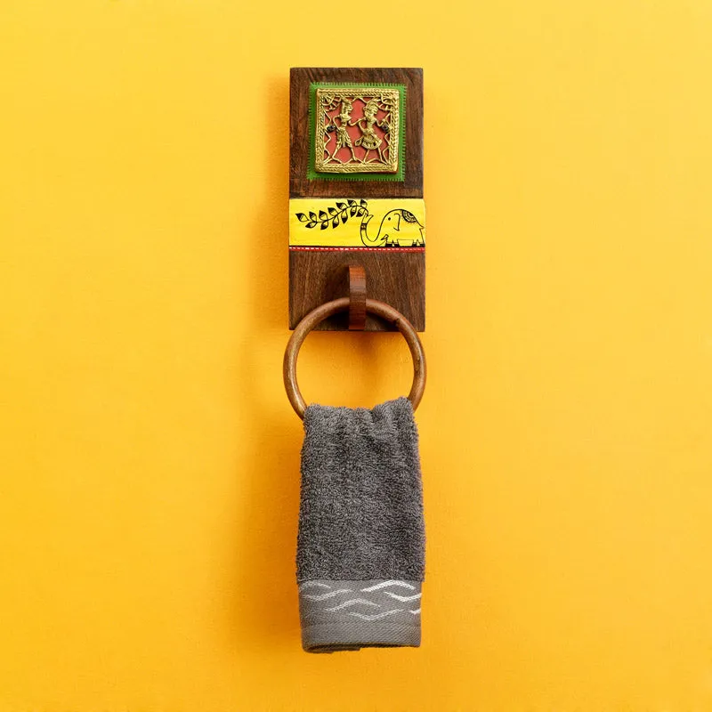 Sariyah Towel Hanger media 1