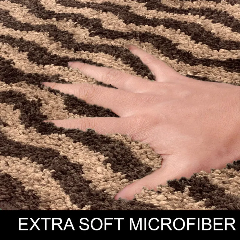 Sand Lines Microfiber Bath Mat media 3