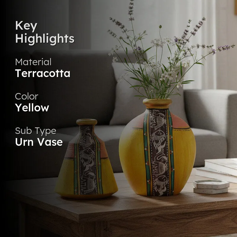 Zainab Terracotta Vase - Two Piece Set media 2
