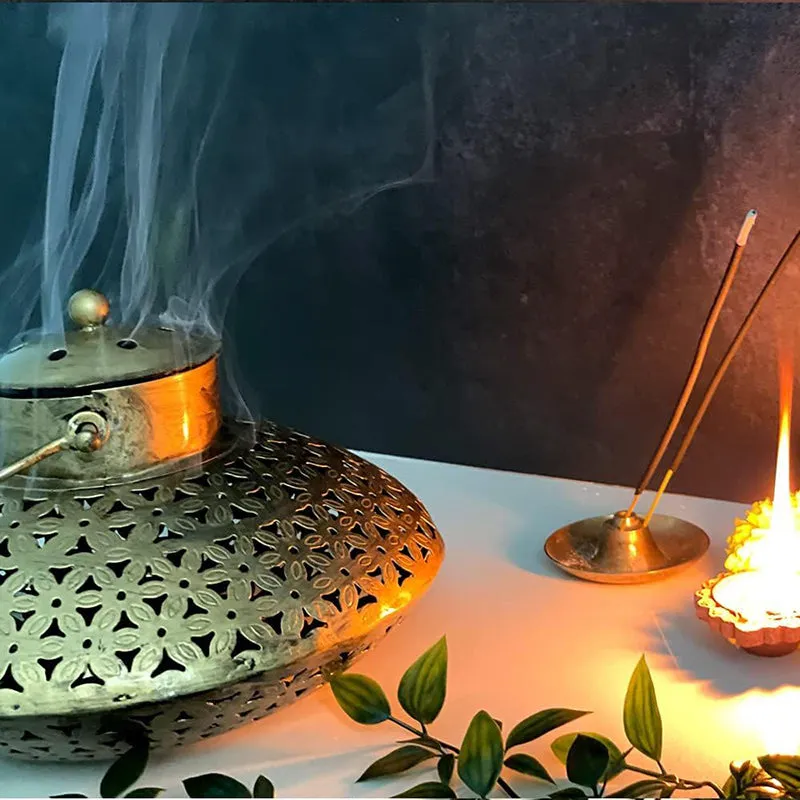 Gilsette Tea Light Holder media 5
