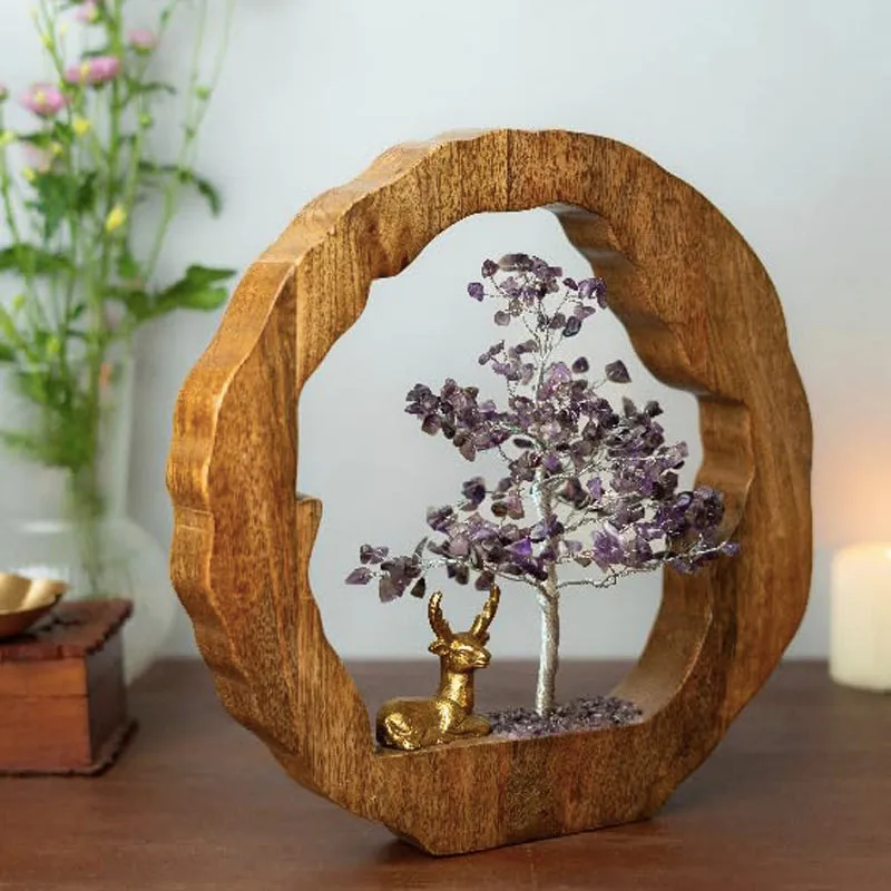 Tree & Stag Showpiece media 3
