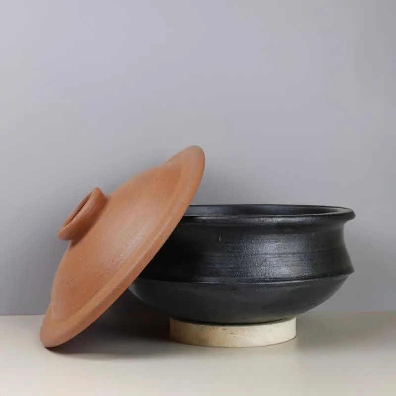 Kalinaw Biriyani Clay Pot With Lid Black 3000 mL / 10 Inches media 3