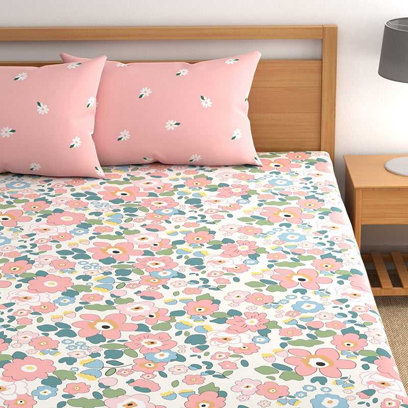 Doodled Blossoms I Fitted Microfiber Microfiber Bedsheet - 150 GSM media 3
