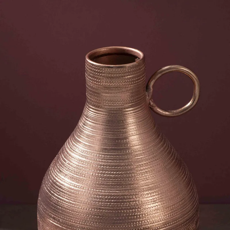 Antiqua IV Iron Vase media 4