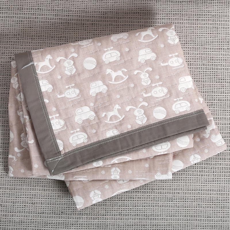 Snuggle Safari Bedcover media 6