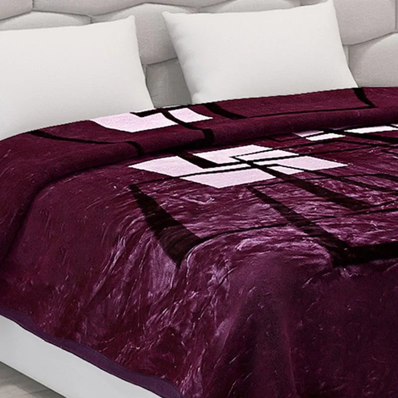 Monte Carlo Crimson Graphique Blanket (Purple) - 600 GSM media 5