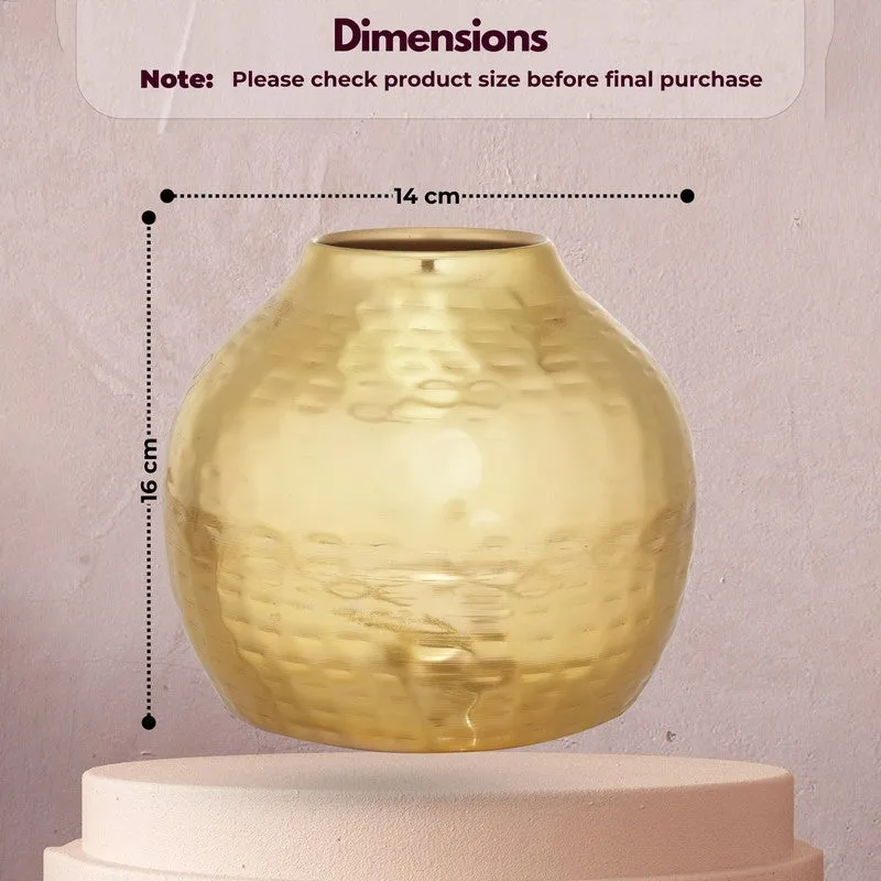 Sculptural Metal Vase -Gold media 12