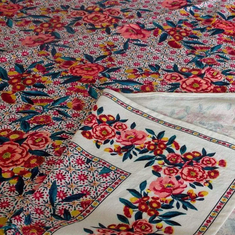 Poppy Petals Table Cover - Four Seater media 4