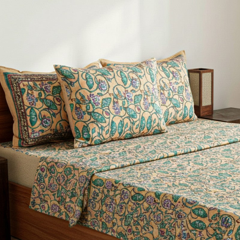 Jewelina Floral Printed Cotton Bedsheet (Peach) -120 TC media 3