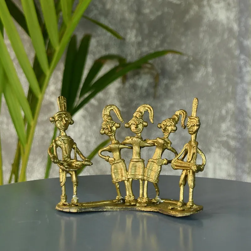 Folk Power Showpiece media 1