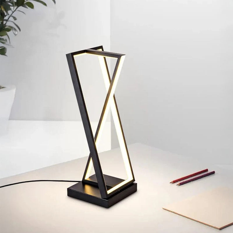 Lumin Crest Metal Table Lamp - Black