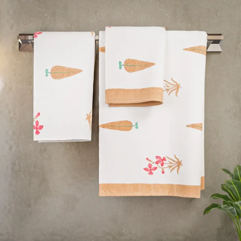 Tropical Bloom Cotton Towels (Brown) - Three Piece Set media 3