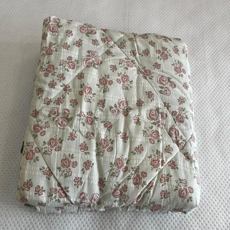 Fleuris Cotton Comforters (White,Grey) - 350 GSM media 6
