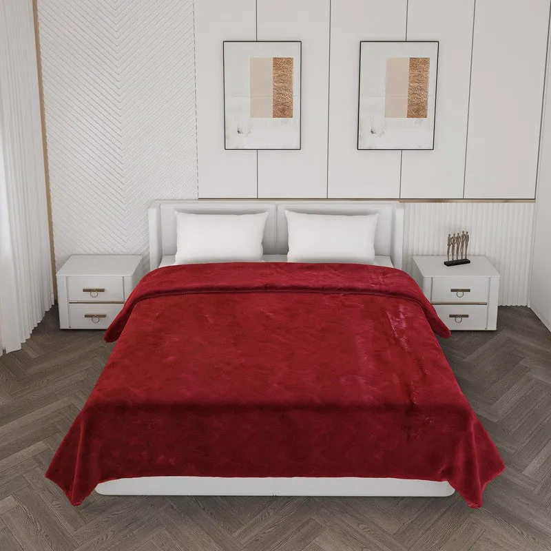 Monte Carlo Azure Bliss Blanket (Red) - 1000 GSM media 3