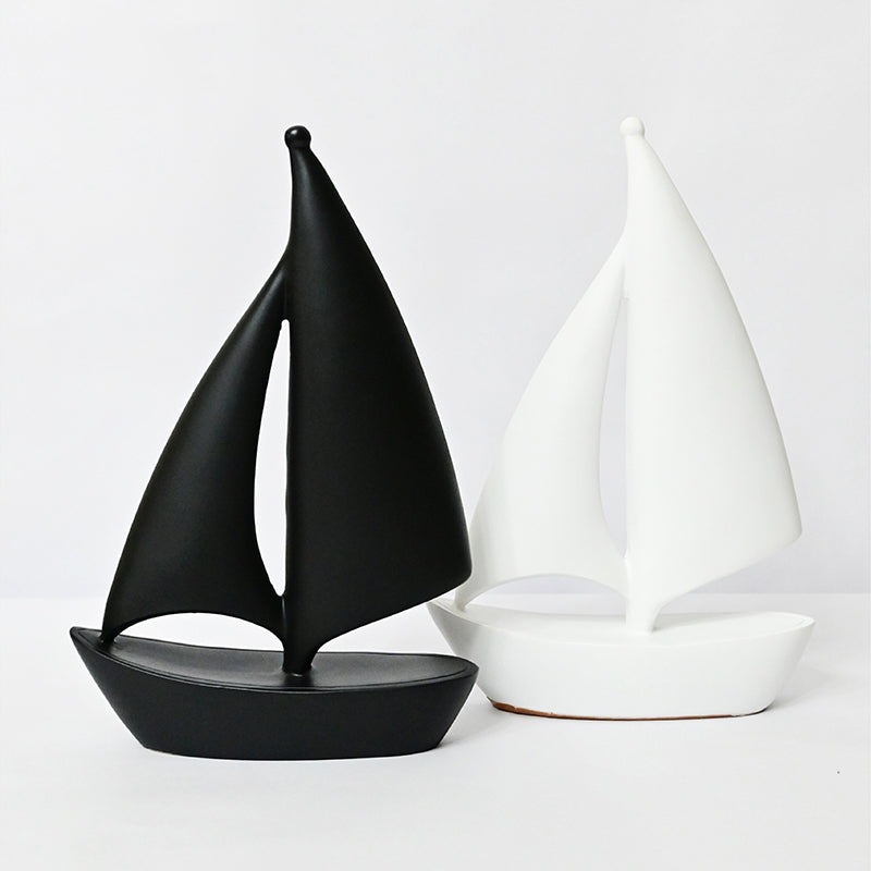 Sailor's Life Showpiece - White media 3