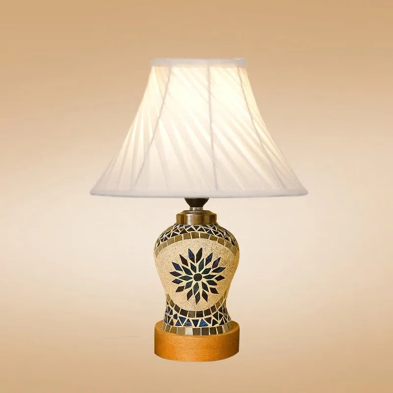 Floranira I Pleated Wooden Table Lamp - Multicolor media 6