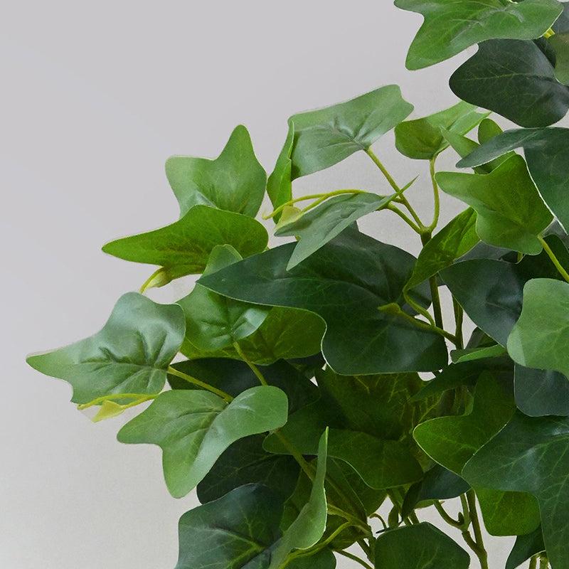 Faux Everlasting Japanese Ivy Plant With Black Plastic Pot - 48 cm media 4